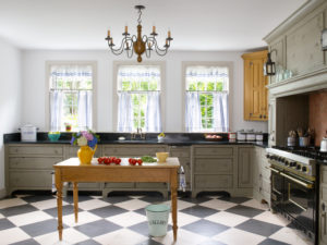 A New Colonial Kitchen