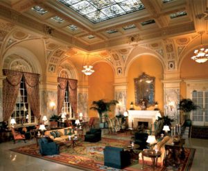 Historic Retreats: Nashville’s Hermitage Hotel