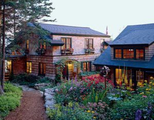 A Rustic Cottage in Maine
