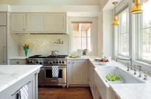 6 Ways to Make a New Kitchen Look Old