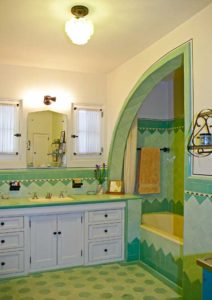 A Bright Art Deco Bathroom