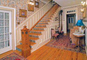A Victorian Entry Hall Makeover