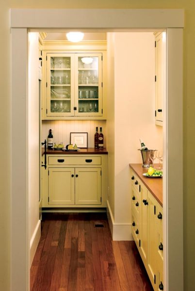 https://www.oldhouseonline.com/oho-html/wp-content/uploads/sites/2/2021/06/new-old-pantries-crown-point.jpg