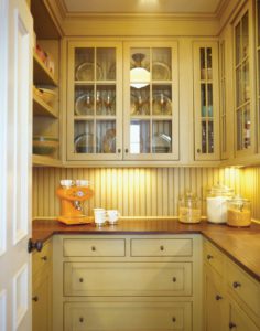 Tips on Designing a Pantry